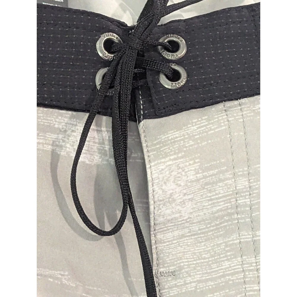 Vuori Cruise Board Short Swim Trunks Men's‎ Size 38 Gray